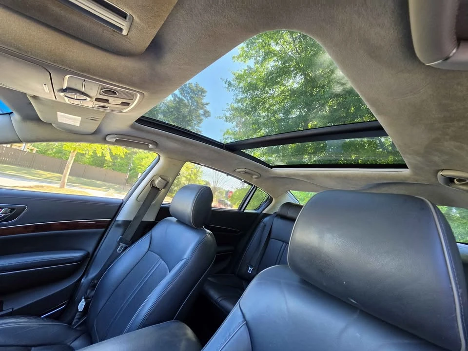 2015 Kia K900 - Image 11 of 16