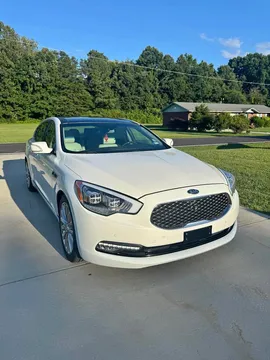 2015 Kia K900 Luxury Sedan 4D