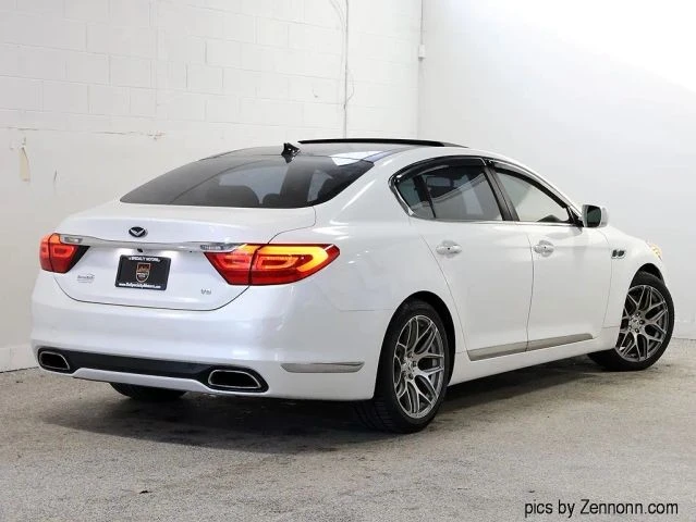2015 Kia K900 - Image 10 of 21