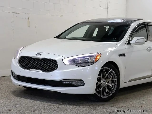 2015 Kia K900 - Image 2 of 21