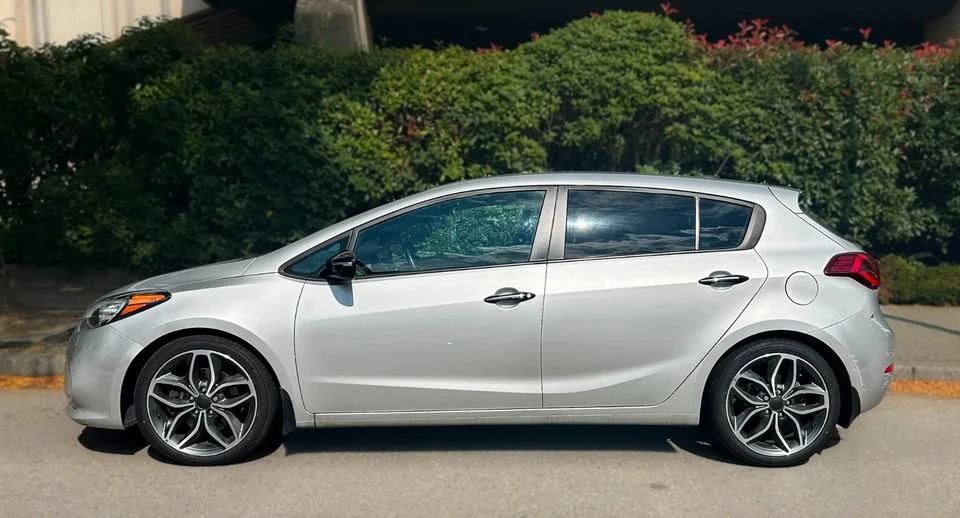 2015 Kia Forte - Image 14 of 19