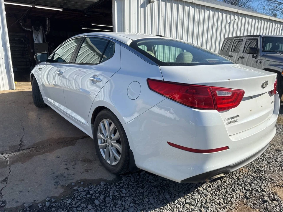 2015 Kia Optima/K5 - Image 6 of 17