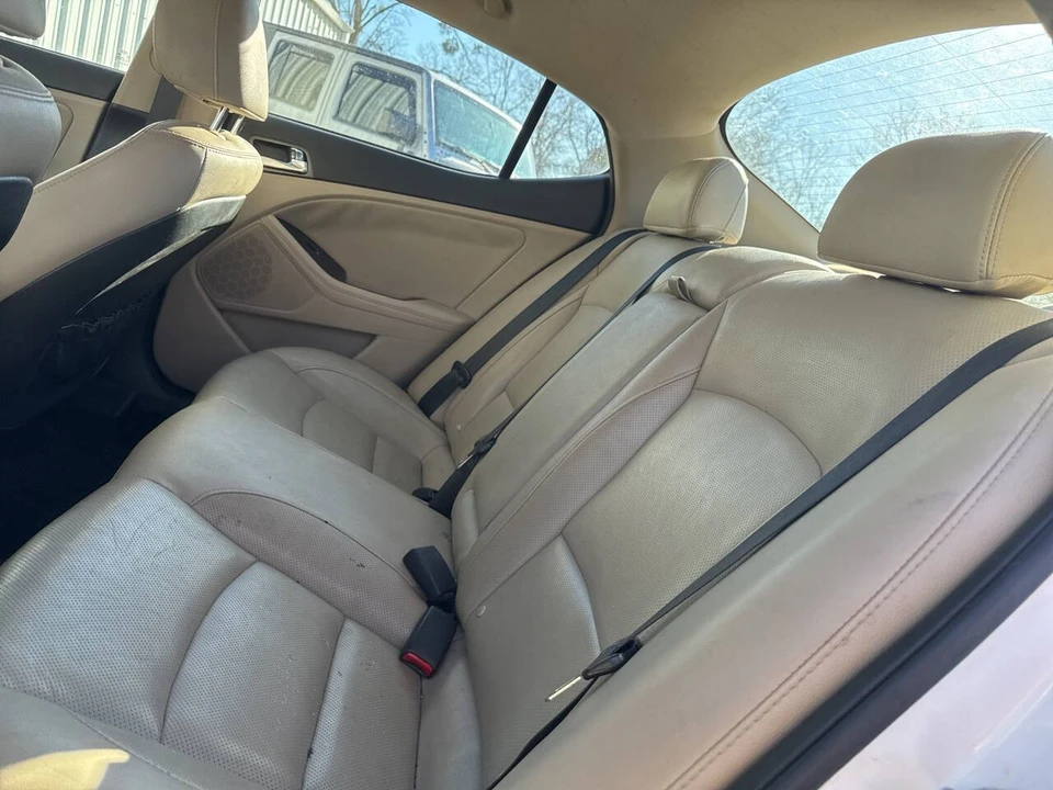 2015 Kia Optima/K5 - Image 15 of 17