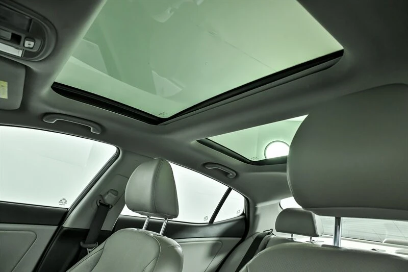 2015 Kia Optima/K5 - Image 19 of 21