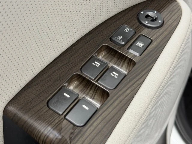 2015 Kia Optima/K5 - Image 18 of 21