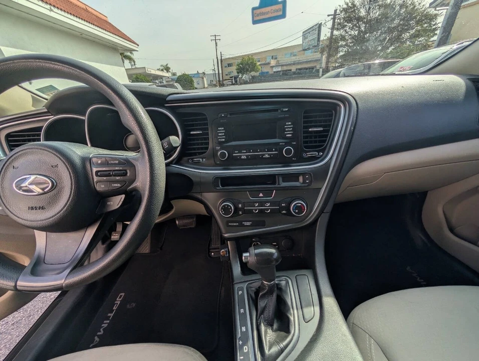 2015 Kia Optima/K5 - Image 10 of 11