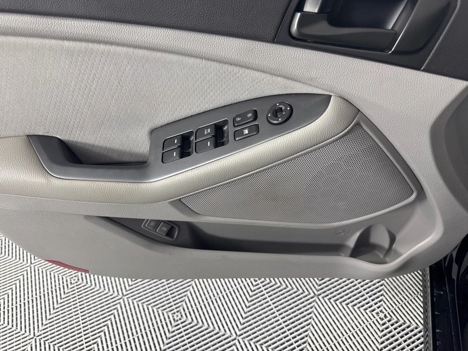 2015 Kia Optima/K5 - Image 11 of 12