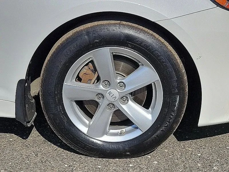 2015 Kia Optima/K5 - Image 8 of 12