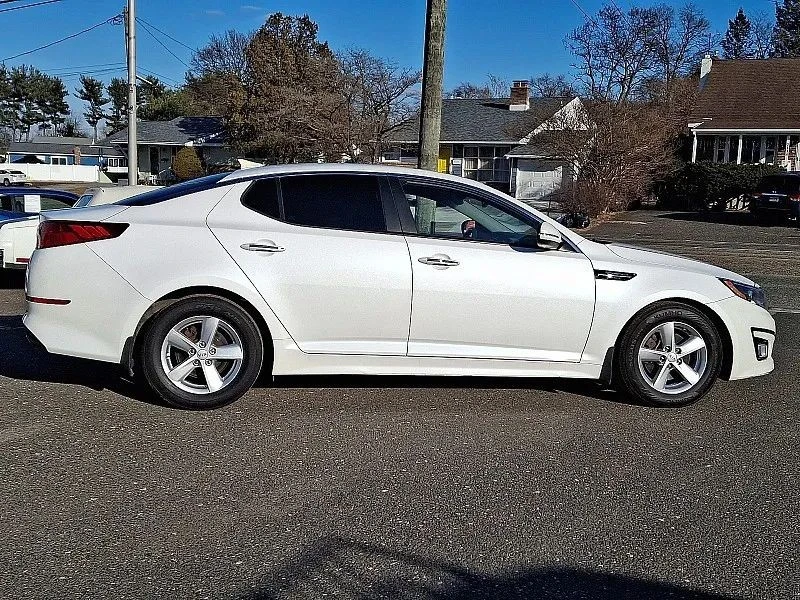 2015 Kia Optima/K5 - Image 8 of 12