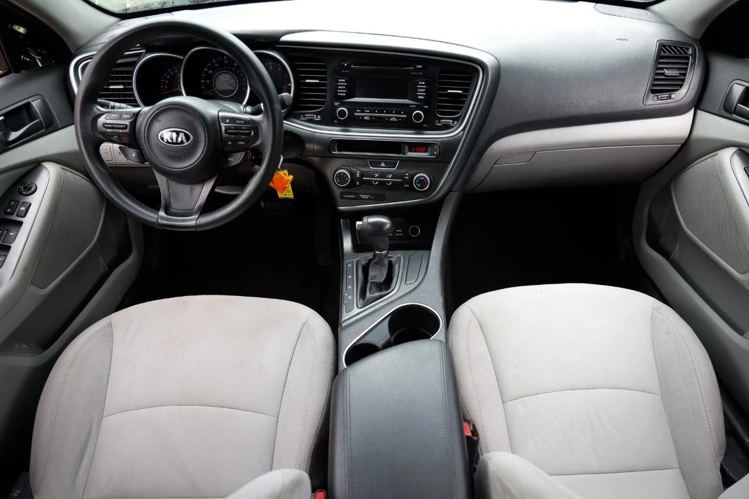 2015 Kia Optima/K5 - Image 2 of 21