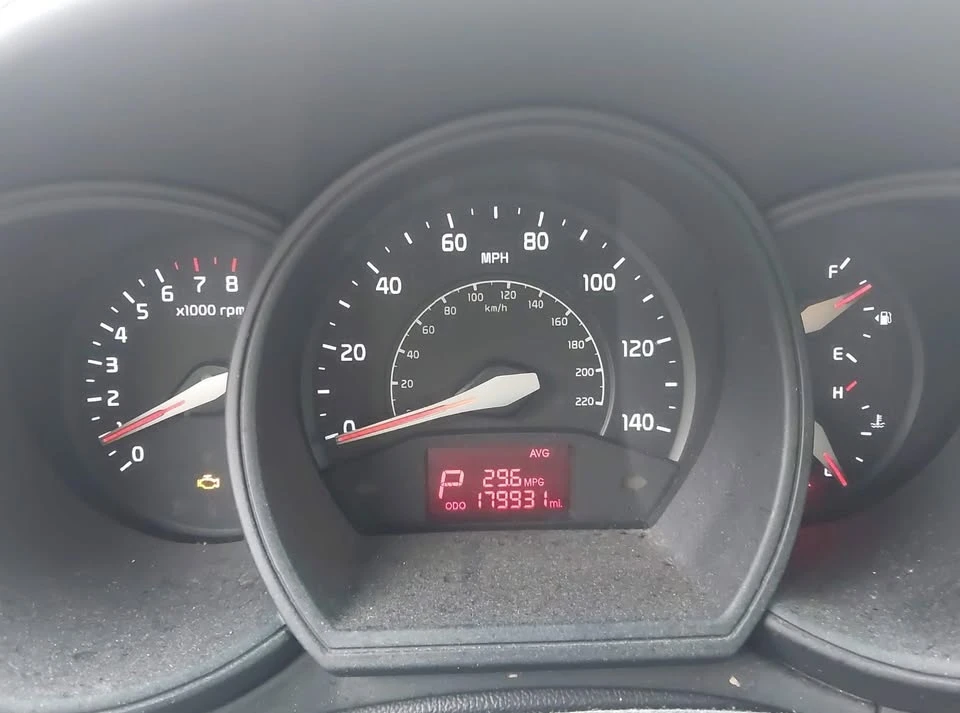 2015 Kia Rio - Image 8 of 8