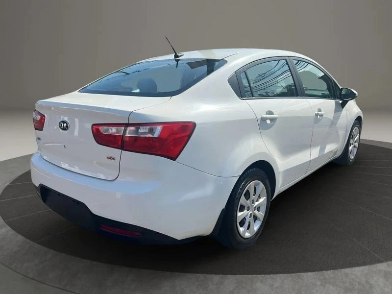 2015 Kia Rio - Image 5 of 12