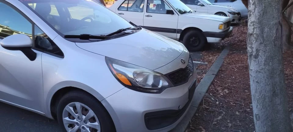 2015 Kia Rio - Image 9 of 16