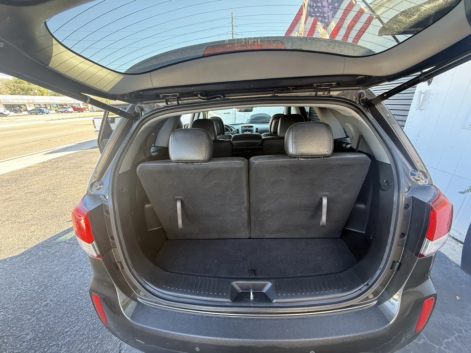 2015 Kia Sorento - Image 4 of 18