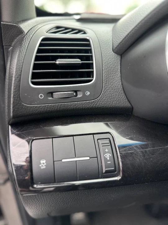 2015 Kia Sorento - Image 14 of 21