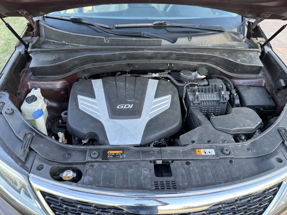 2015 Kia Sorento - Image 17 of 18