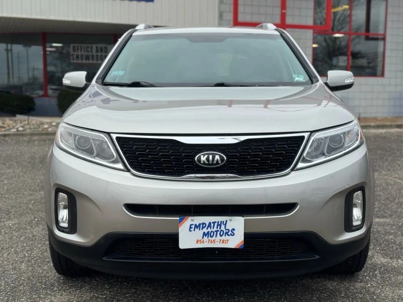 2015 Kia Sorento - Image 10 of 12
