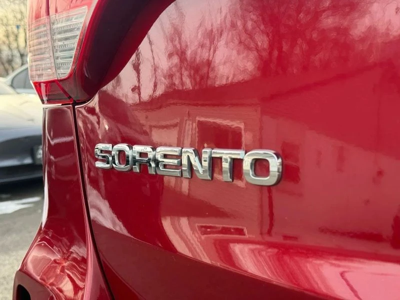 2015 Kia Sorento - Image 7 of 12