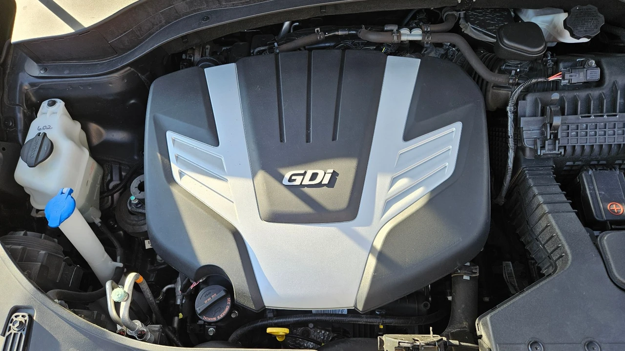 2015 Kia Sorento - Image 2 of 21
