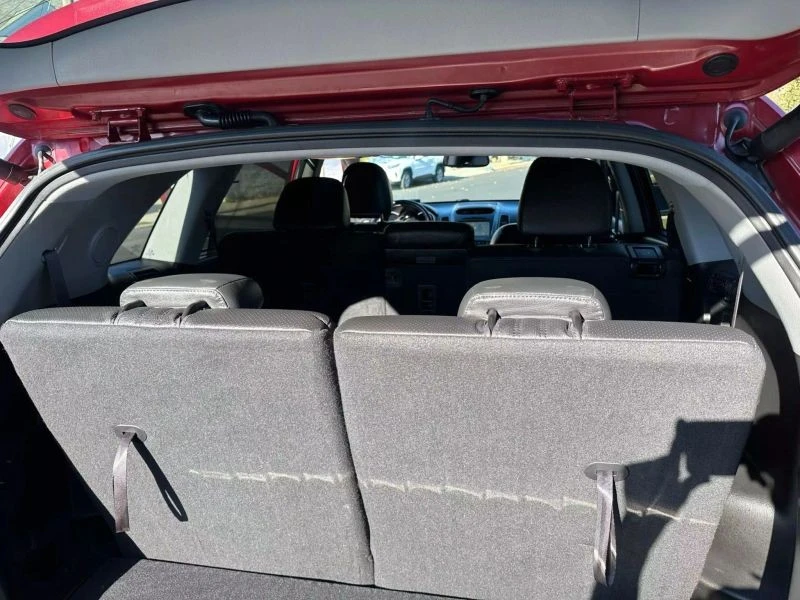 2015 Kia Sorento - Image 11 of 12