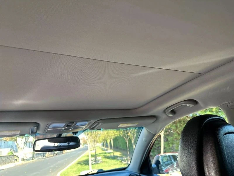 2015 Kia Sorento - Image 8 of 12