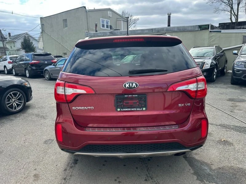 2015 Kia Sorento - Image 5 of 12