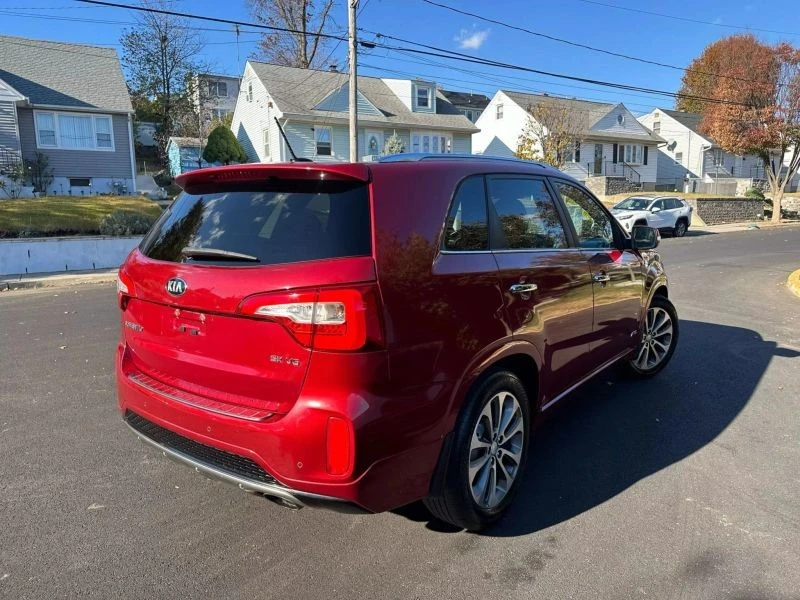 2015 Kia Sorento - Image 5 of 12