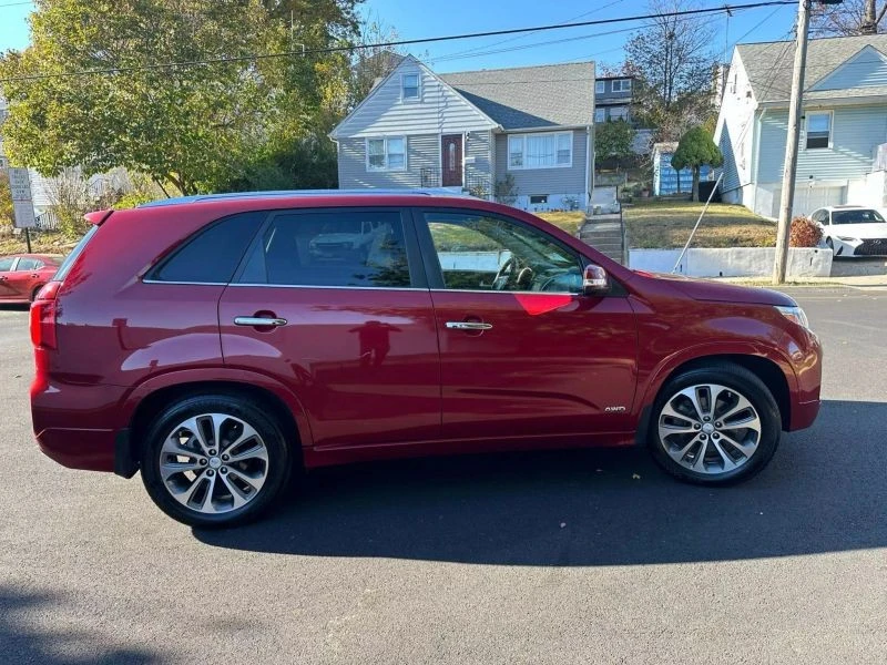 2015 Kia Sorento - Image 4 of 12