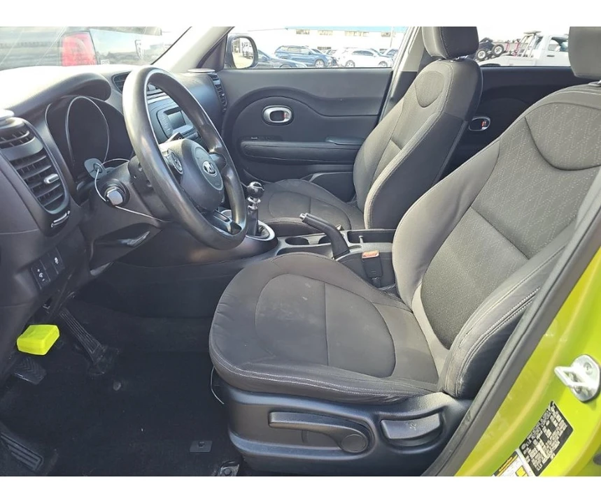 2015 Kia Soul - Image 9 of 12