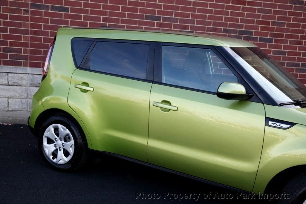 2015 Kia Soul - Image 10 of 12