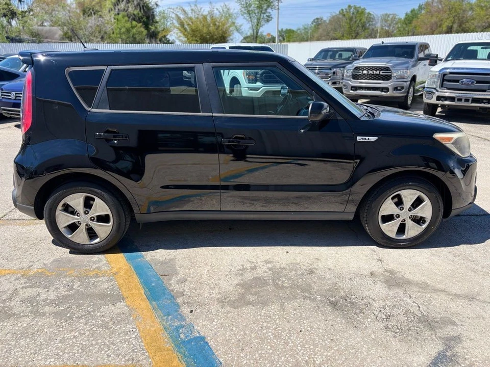 2015 Kia Soul - Image 6 of 21