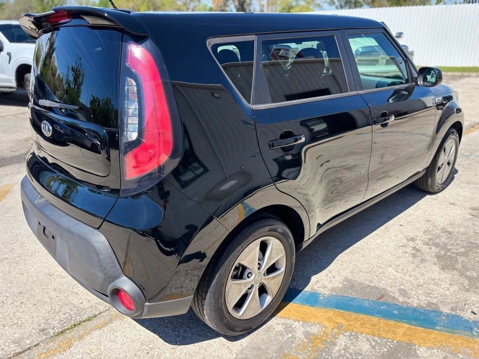 2015 Kia Soul - Image 5 of 21