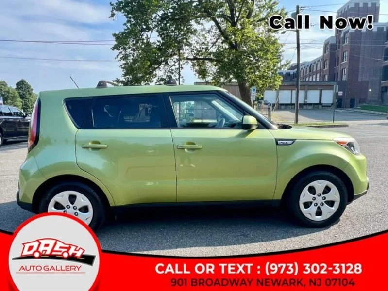 2015 Kia Soul - Image 2 of 12