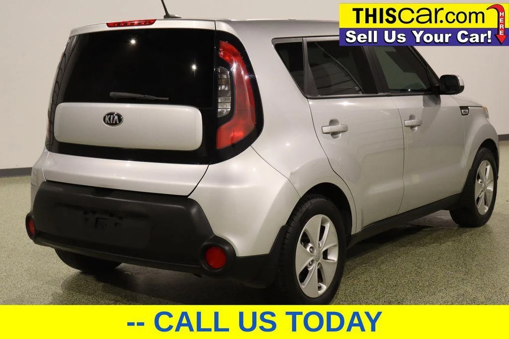 2015 Kia Soul - Image 9 of 12