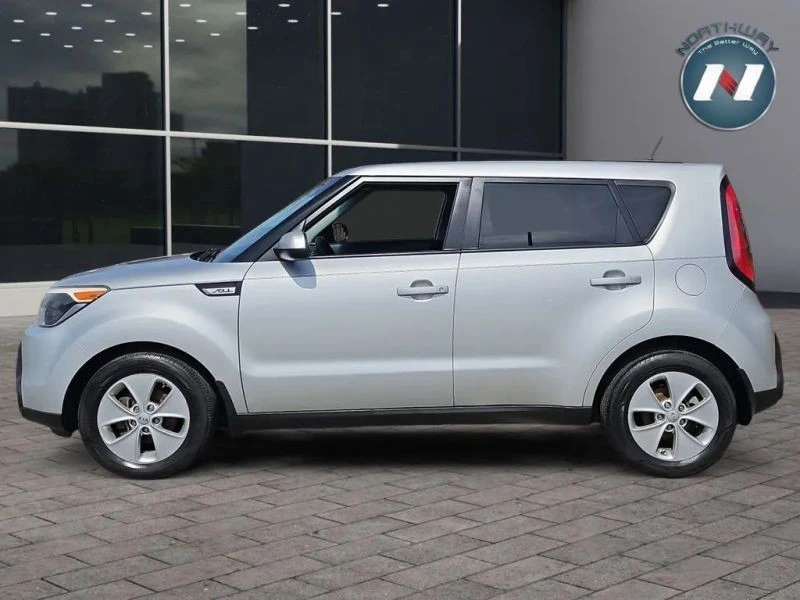 2015 Kia Soul - Image 2 of 12
