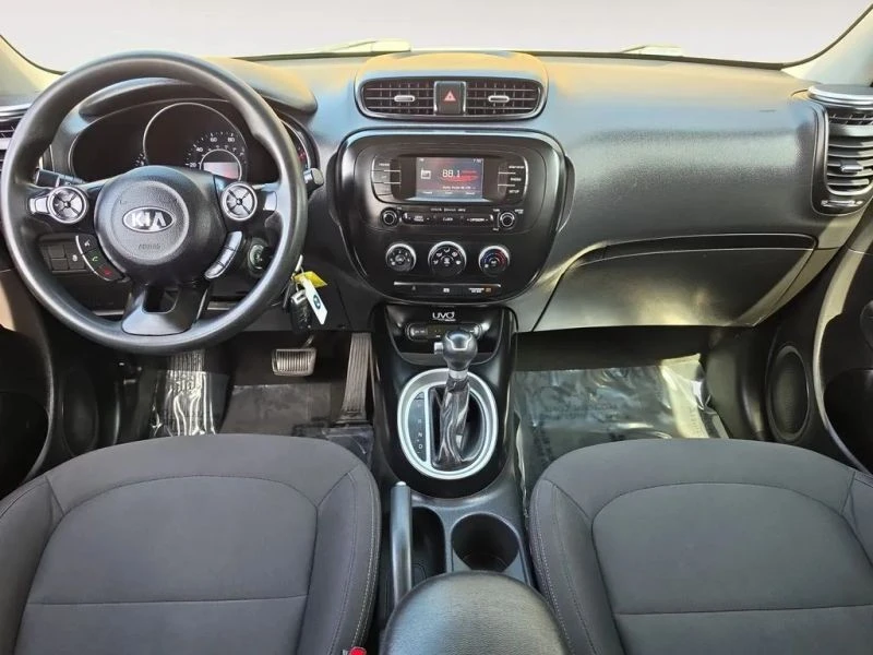 2015 Kia Soul - Image 10 of 12