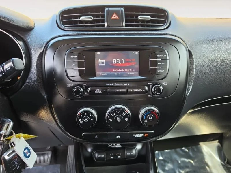 2015 Kia Soul - Image 11 of 12