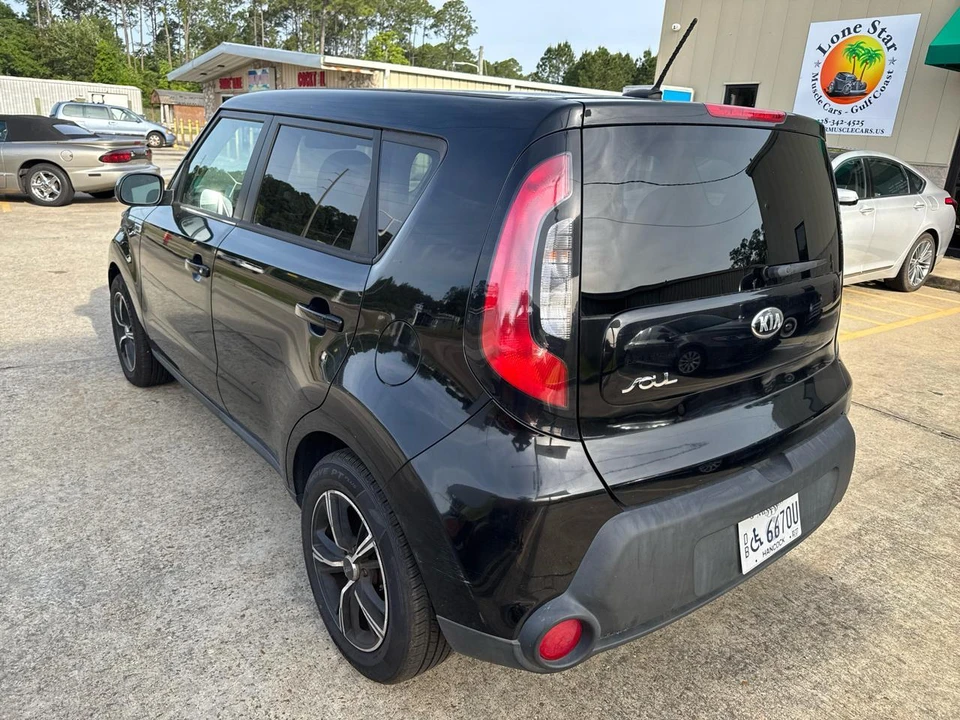 2015 Kia Soul - Image 15 of 25