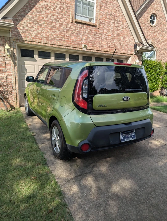 2015 Kia Soul - Image 4 of 9