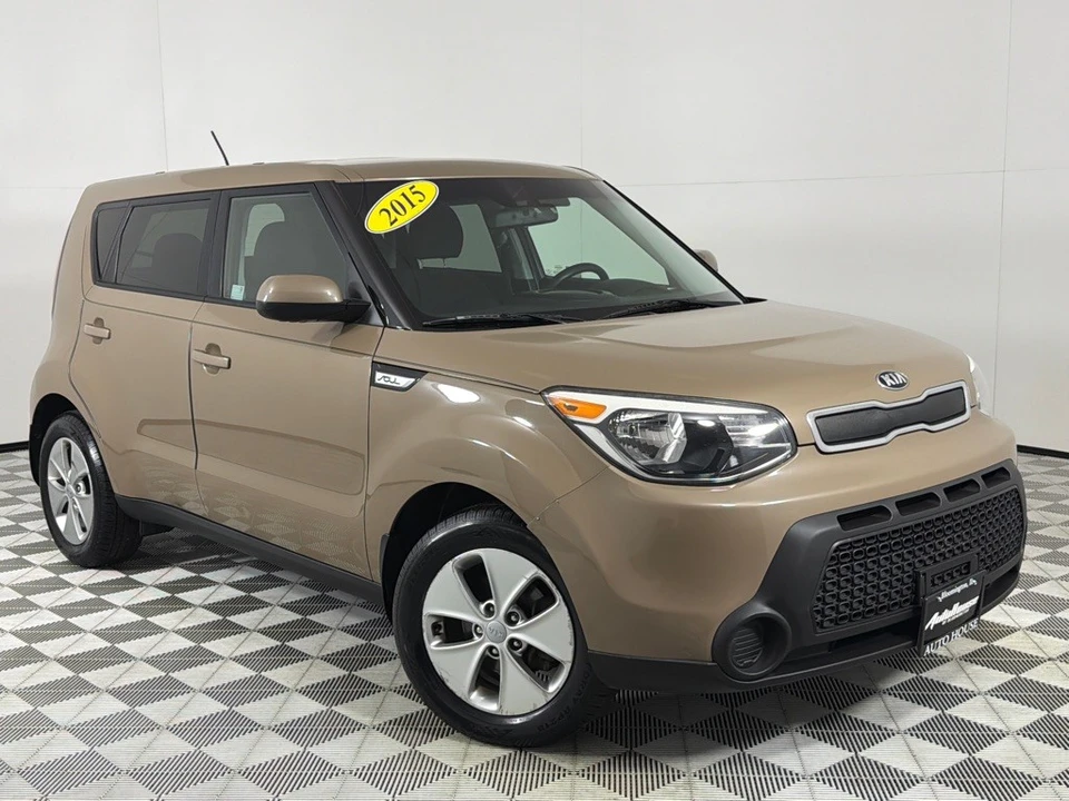 2015 Kia Soul - Image 2 of 21