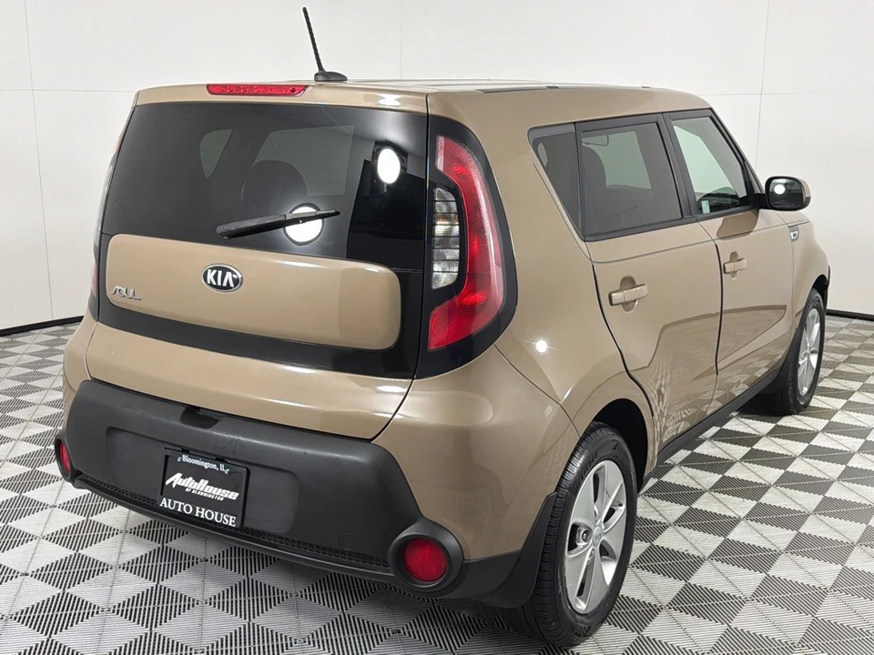 2015 Kia Soul - Image 5 of 21