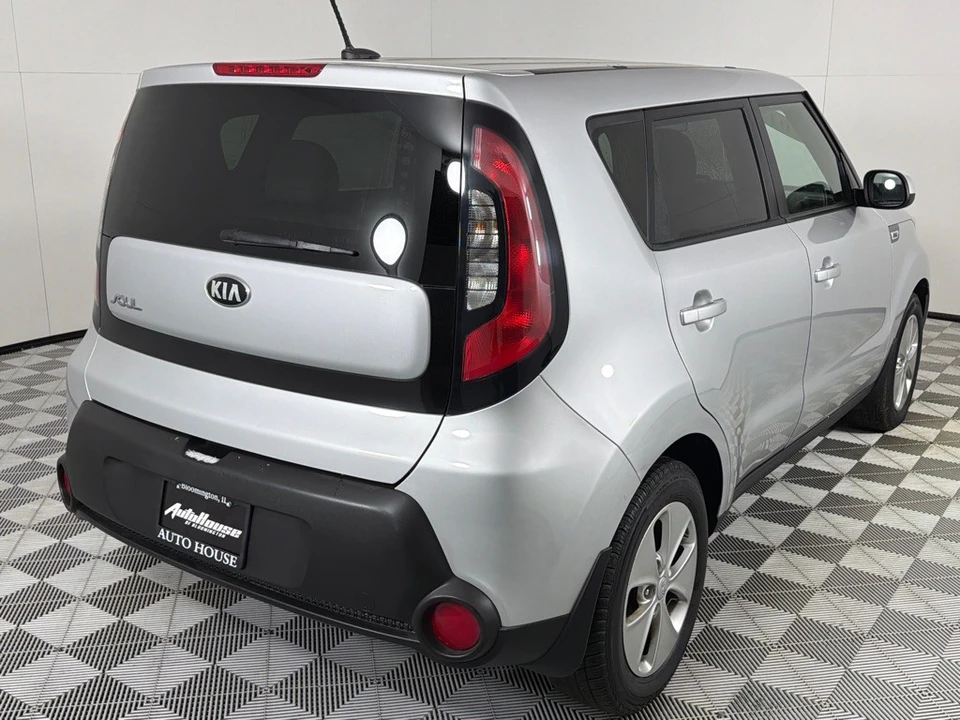 2015 Kia Soul - Image 5 of 12