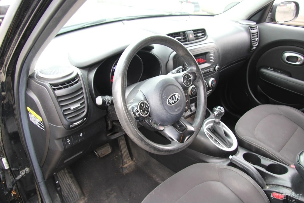2015 Kia Soul - Image 14 of 21
