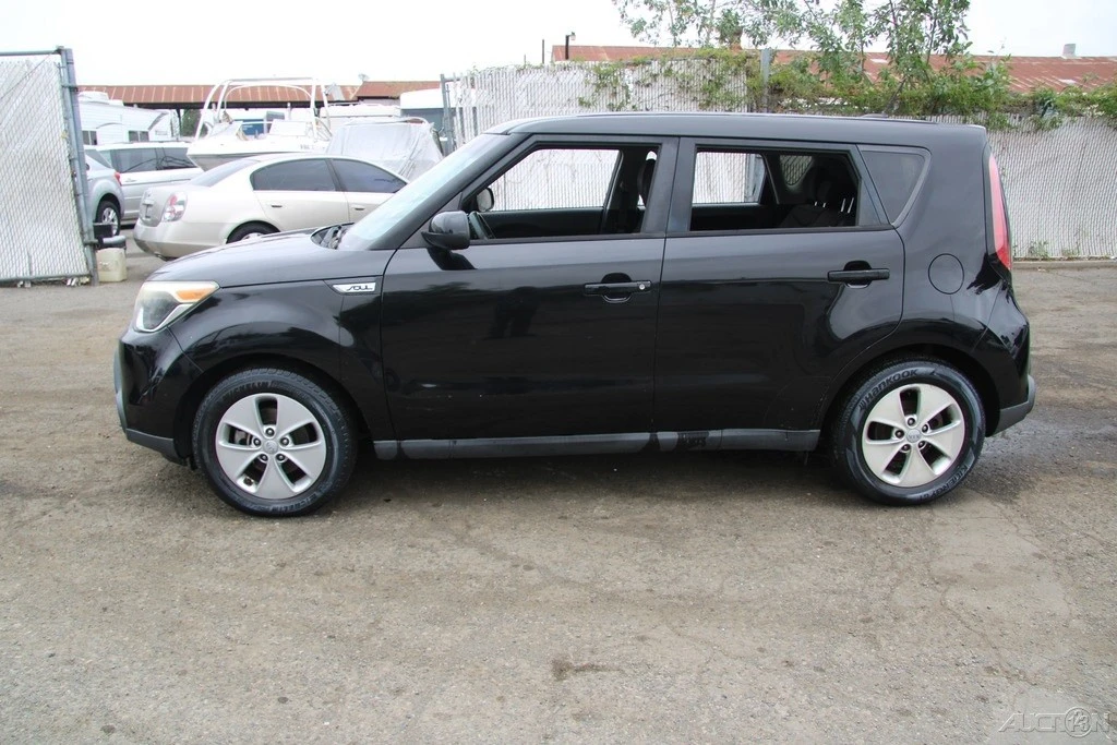 2015 Kia Soul - Image 4 of 21