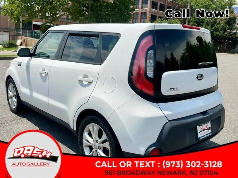 2015 Kia Soul - Image 5 of 12