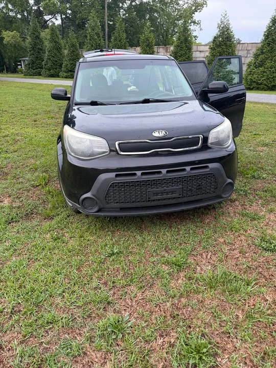 2015 Kia Soul - Image 2 of 8