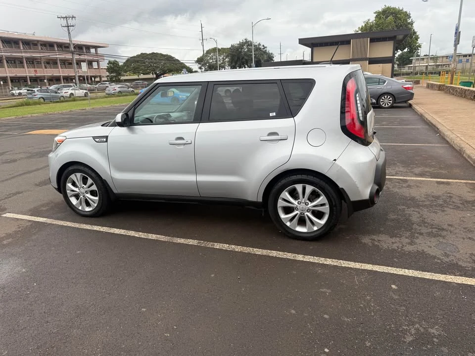 2015 Kia Soul - Image 4 of 10