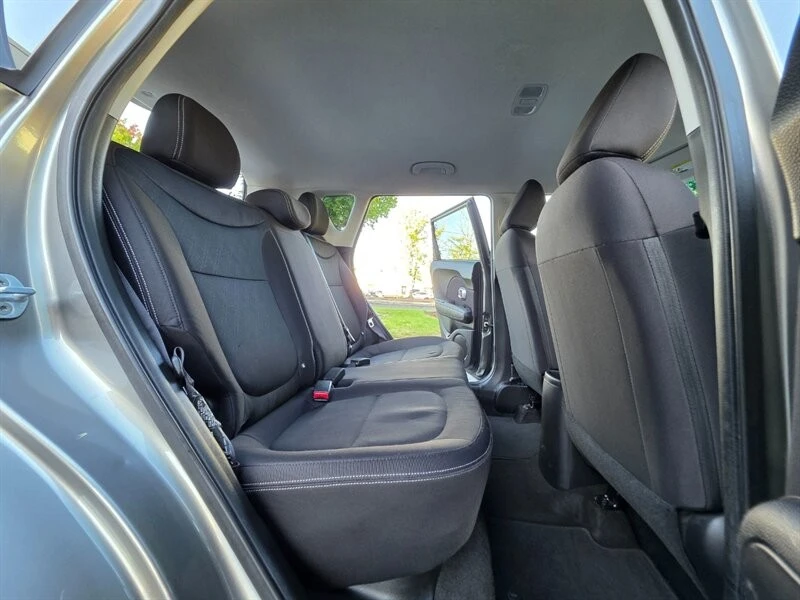 2015 Kia Soul - Image 14 of 21