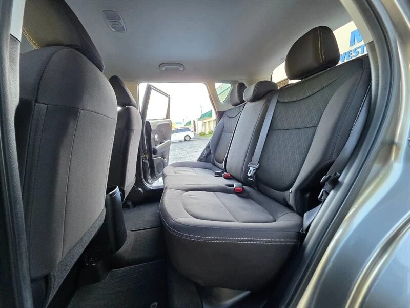 2015 Kia Soul - Image 13 of 21