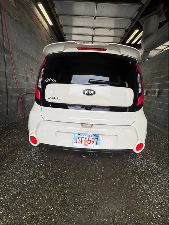 2015 Kia Soul - Image 4 of 9